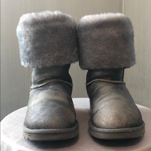 UGG Boots- Tall metallic silver marble - size 9